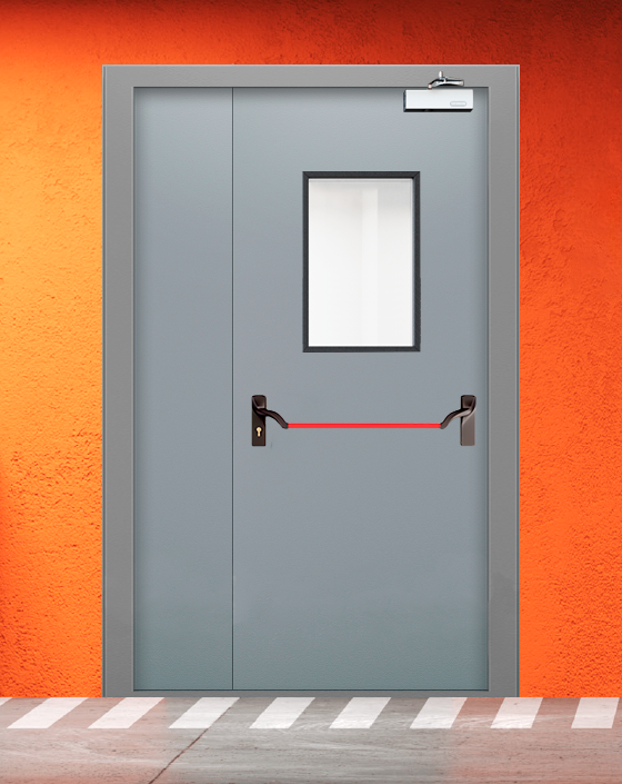 Противопожарная полуторная серая дверь EI 60 (2-го типа) с ручкой антипаника, прямоугольным окном