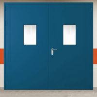 Ворота металлические двустворчатые синие с двумя окнами, блестящей ручкой